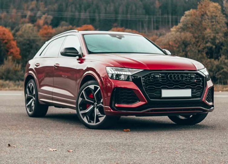 Audi-Q8-Red-1 (Demo)