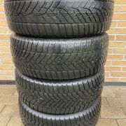 17” Originale Volvo V60 vinterhjul – reference 25