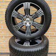 18” Originale Volvo XC-40 vinterhjul – reference 31