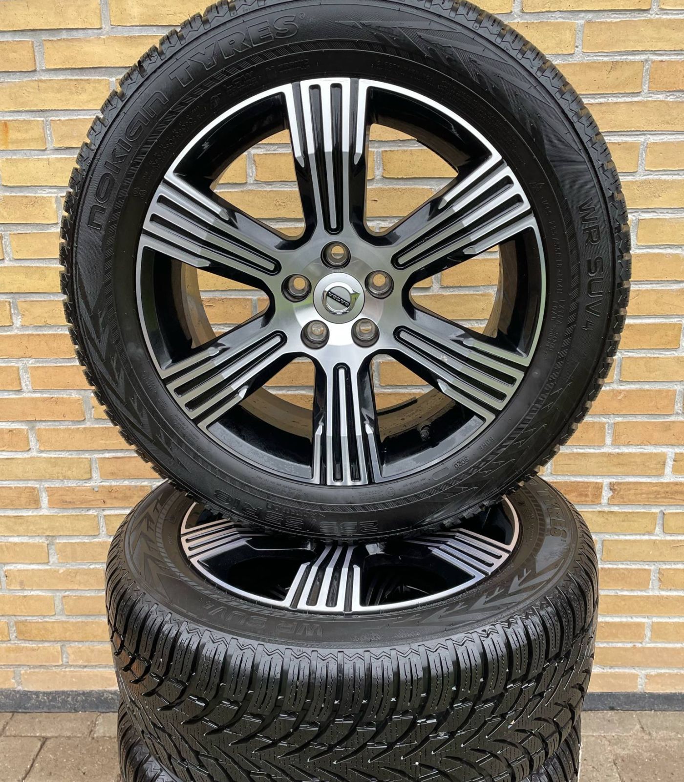 18” Originale Volvo XC-40 vinterhjul – reference 31