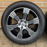 18” Originale Volvo XC-40 vinterhjul – reference 31
