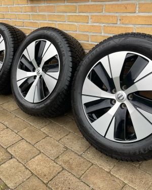 18” Originale Volvo XC-40 vinterhjul – reference 33
