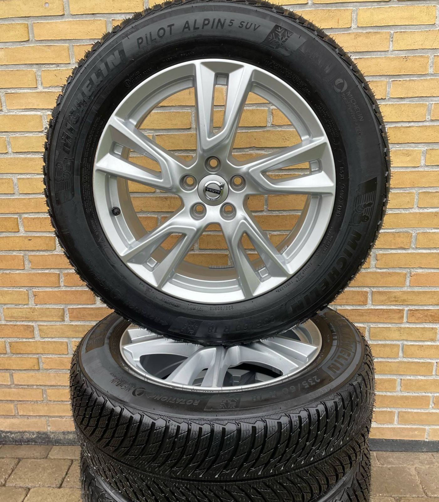 18” Originale Volvo XC-60 vinterhjul – reference 36