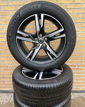 18” originale Volvo XC-40 vinterhjul – ref 46