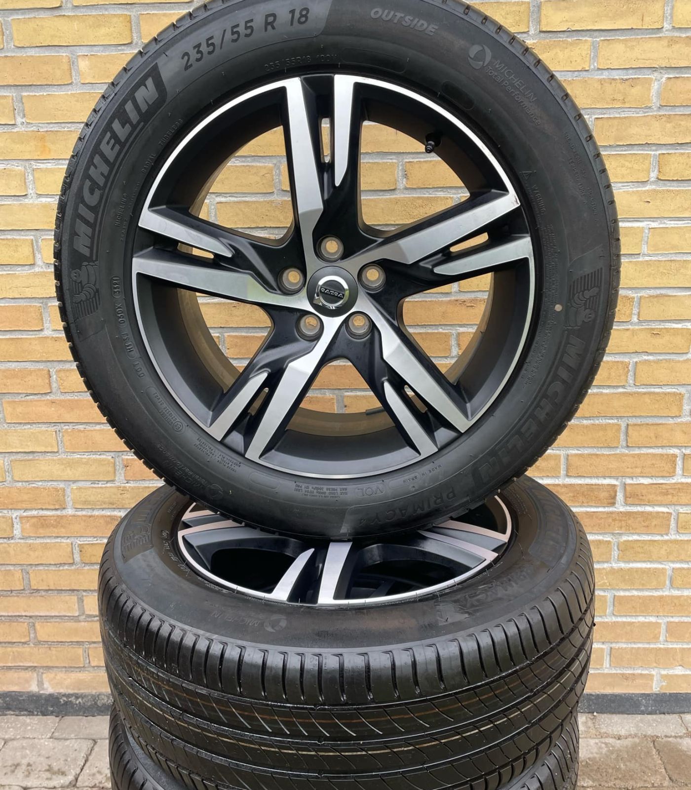 18” originale Volvo XC-40 vinterhjul – ref 46