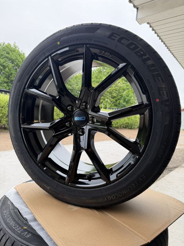 20″ VW ID4 / ID5 / SKODA ENYAQ / ELROQ / FORD EXPLORER / AUDI Q4 / CUPRA TAVASCAN – NYE KOMPLETTE SOMMERHJUL – REF K9