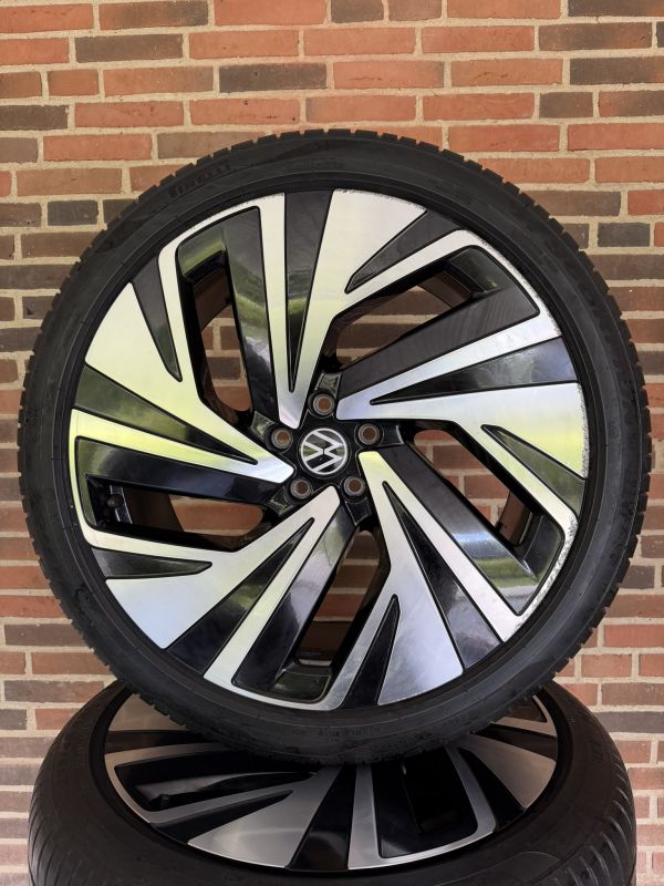 21” VW ID4/ID5 – ORIGINALE ALUFÆLGE MED SOMMERDÆK – REF E66