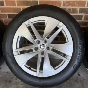 19” SKODA ENYAQ / ELROQ – ORIGINALE ALUFÆLGE MED SOMMERDÆK – REF E60