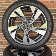 20″ AUDI E-TRON / Q8 – ORIGINALE ALUFÆLGE MED SOMMERDÆK – REF E55