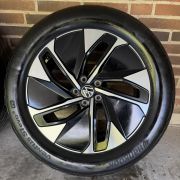 19” VW ID4 / ID5 – ORIGINALE ALUFÆLGE MED SOMMERDÆK – REF E57