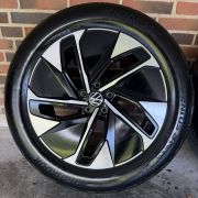 19” VW ID4 / ID5 – ORIGINALE ALUFÆLGE MED SOMMERDÆK – REF E57
