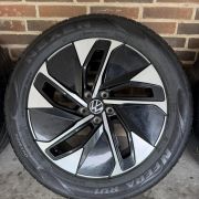 19” VW ID4 / ID5 – ORIGINALE ALUFÆLGE MED SOMMERDÆK – REF E33