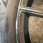 19” MERCEDES EQE – ORIGINALE ALUFÆLGE MED SOMMERDÆK – REF E26
