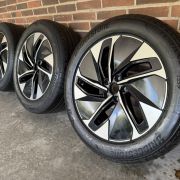 19” VW ID4 / ID5 – ORIGINALE ALUFÆLGE MED SOMMERDÆK – REF E78