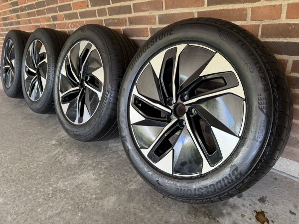 19” VW ID4 / ID5 – ORIGINALE ALUFÆLGE MED SOMMERDÆK – REF E78