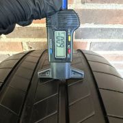 19” VW ID4 / ID5 – ORIGINALE ALUFÆLGE MED SOMMERDÆK – REF E78