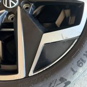 19” VW ID3 / CUPRA BORN – ORIGINALE ALUFÆLGE MED SOMMERDÆK – REF E76