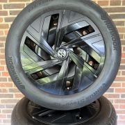 19” VW ID4 / ID5 – ORIGINALE STÅLFÆLGE MED SOMMERDÆK – REF E77