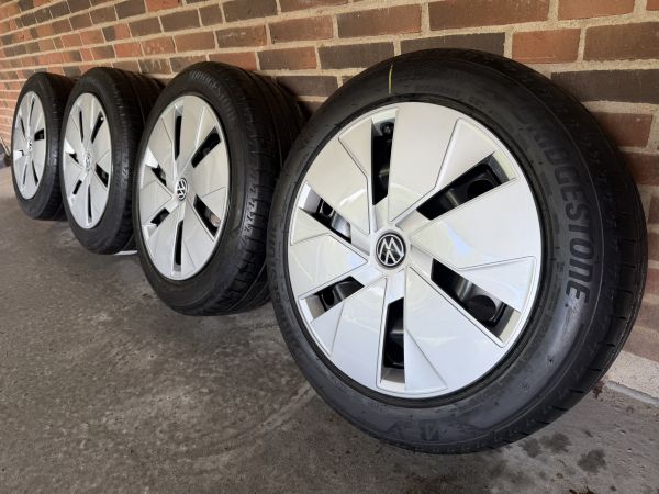 18” VW ID3 / CUPRA BORN – ORIGINALE STÅLFÆLGE MED SOMMERDÆK – REF E91