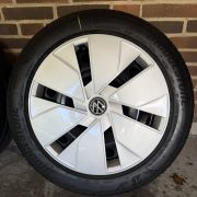 18” VW ID3 / CUPRA BORN – ORIGINALE STÅLFÆLGE MED SOMMERDÆK – REF E91