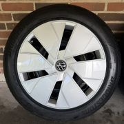 18” VW ID3 / CUPRA BORN – ORIGINALE STÅLFÆLGE MED SOMMERDÆK – REF E91