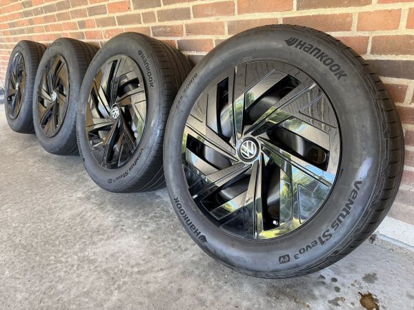 19” VW ID4 / ID5 – ORIGINALE STÅLFÆLGE MED SOMMERDÆK – REF E59