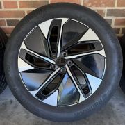 19” VW ID4 / ID5 – ORIGINALE ALUFÆLGE MED SOMMERDÆK – REF E27
