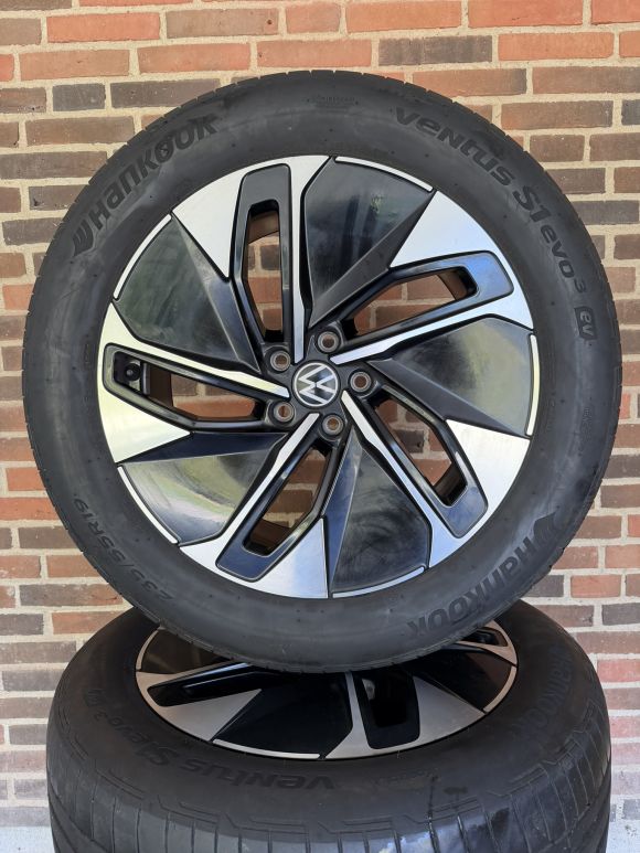 19” VW ID4 / ID5 – ORIGINALE ALUFÆLGE MED SOMMERDÆK – REF E28