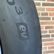 19” VW ID4 / ID5 – ORIGINALE ALUFÆLGE MED SOMMERDÆK – REF E28