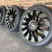 19″ TESLA 3 – NYE KOMPLETTE VINTERHJUL – REF V29