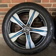 19” MERCEDES EQA / EQB – ORIGINALE ALUFÆLGE MED SOMMERDÆK – REF E49