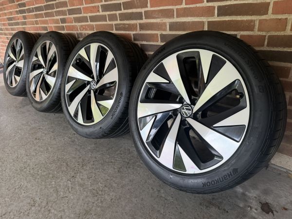 20” VW ID4 / ID5 – ORIGINALE ALUFÆLGE MED SOMMERDÆK – REF E62