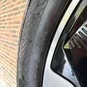 19” VOLVO EX30 – ORIGINALE ALUFÆLGE MED SOMMERDÆK- REF P127