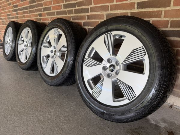19” AUDI E-TRON – ORIGINALE ALUFÆLGE MED VINTERDÆK – REF E73