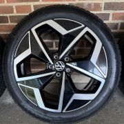 19” VW ID3 / CUPRA BORN – ORIGINALE ALUFÆLGE MED VINTERDÆK – REF P125