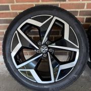 19” VW ID3 / CUPRA BORN – ORIGINALE ALUFÆLGE MED VINTERDÆK – REF P125