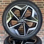 19” VW ID3 / CUPRA BORN – ORIGINALE ALUFÆLGE MED VINTERDÆK – REF P125
