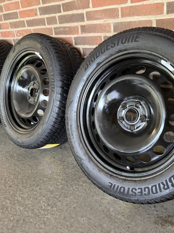 19” VW ID4 / ID5 – ORIGINALE STÅLFÆLGE MED VINTERDÆK – REF E32