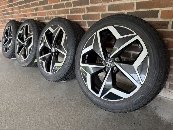 19” VW ID3 / CUPRA BORN – ORIGINALE ALUFÆLGE MED VINTERDÆK – REF P132