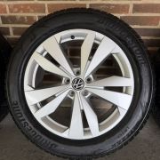 19” VW ID4/ID5 – ORIGINALE ALUFÆLGE MED VINTERDÆK – REF P149