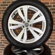 19” VW ID4/ID5 – ORIGINALE ALUFÆLGE MED VINTERDÆK – REF P149
