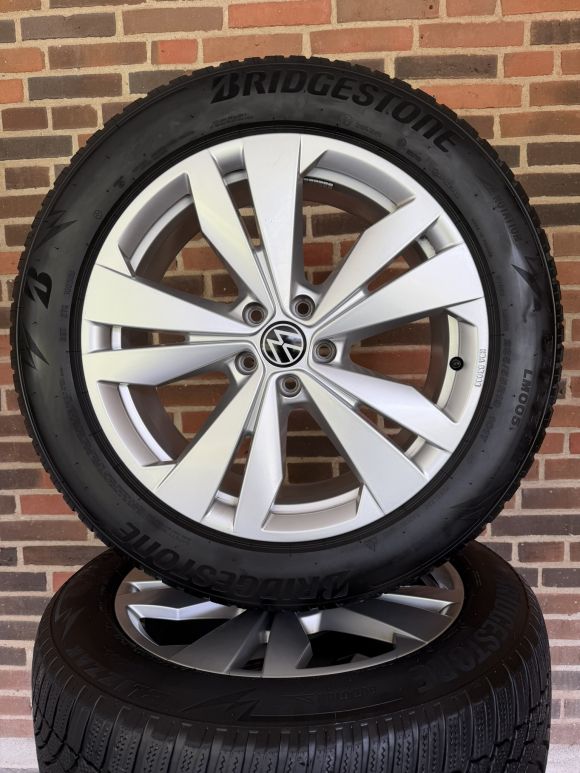19” VW ID4/ID5 – ORIGINALE ALUFÆLGE MED VINTERDÆK – REF P151