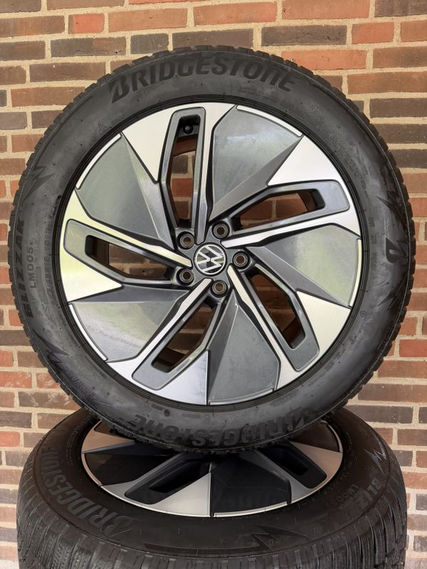 19” VW ID4/ID5 - ORIGINALE ALUFÆLGE MED VINTERDÆK - REF P150