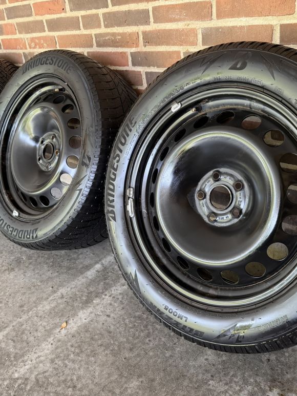 19” VW ID4/ID5 – ORIGINALE STÅLFÆLGE MED VINTERDÆK – REF P85
