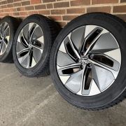 19” VW ID4/ID5 – ORIGINALE ALUFÆLGE MED VINTERDÆK – REF P147