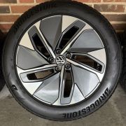 19” VW ID4/ID5 – ORIGINALE ALUFÆLGE MED VINTERDÆK – REF P147