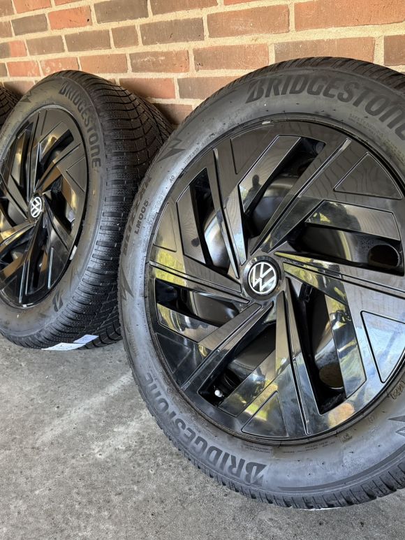 19” VW ID4/ID5 – ORIGINALE STÅLFÆLGE MED VINTERDÆK – REF P165
