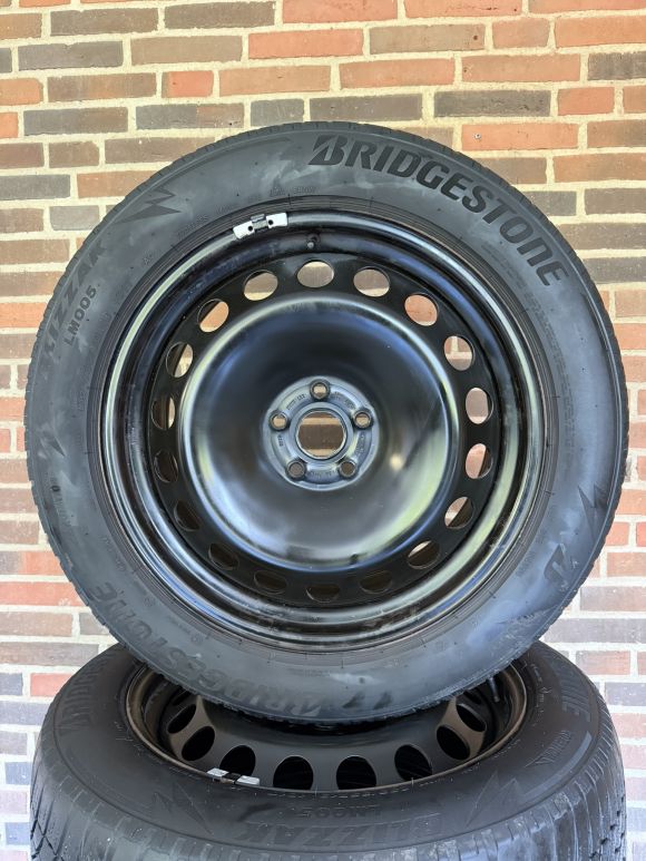 19” VW ID4/ID5 – ORIGINALE STÅLFÆLGE MED VINTERDÆK – REF P166