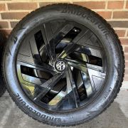 19” VW ID4/ID5 – ORIGINALE STÅLFÆLGE MED VINTERDÆK – REF P164