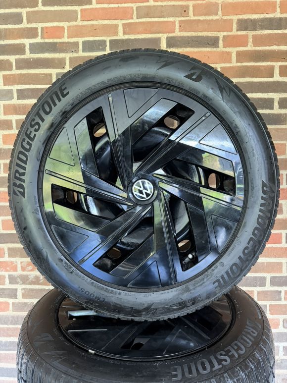 19” VW ID4/ID5 – ORIGINALE STÅLFÆLGE MED VINTERDÆK – REF P164
